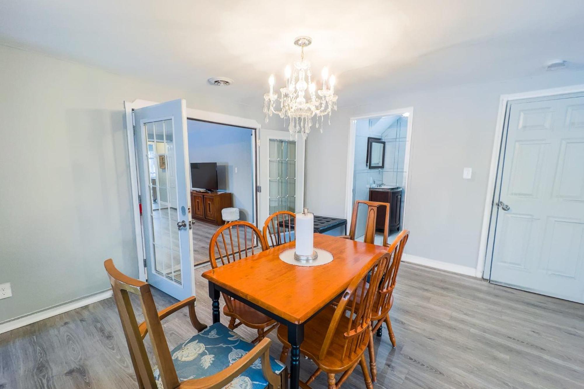 Large 6Br, 6 Bath In The City Of 나이아가라폴스 외부 사진